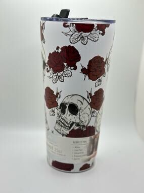 New 25oz Halloween Skulls and Roses Hydrapeak Tumbler